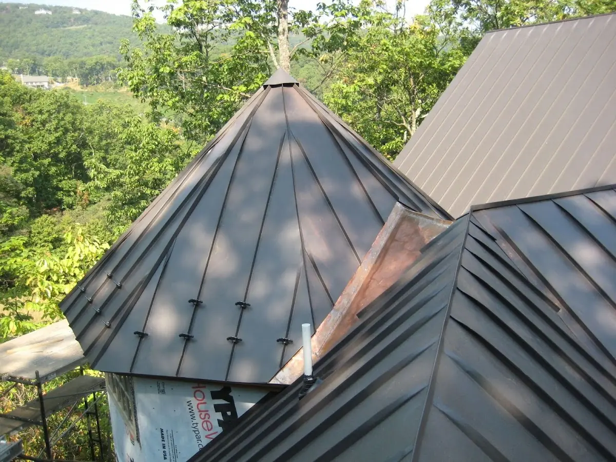 Professional Shingle Replacement & Repair by Craftsman Roofing in West Davis